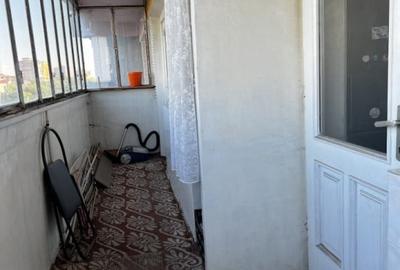 Apartament 3 camere, decomandat, etaj 3, zona Sagului - 11