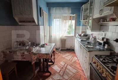 Apartament de vanzare, cu 2 camere, decomandat, zona Mihai Eminescu - 4