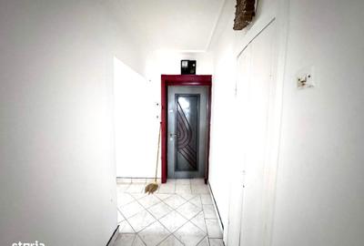 Apartament cu 3 camere decomandat în Faleză - 12