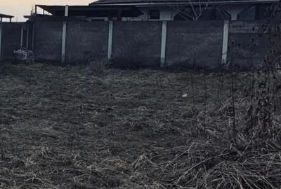 Teren de 572 mp, în Central