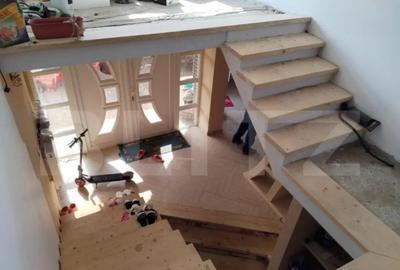 Casă cu 7 camere cu Teren 975 Mp în Central - 5