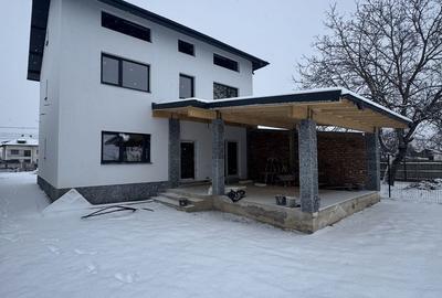 Casă cu 4 camere în Dumbrava - 4