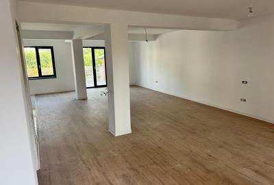 CASA MODERNA SI BINE CONSTRUITA CU CRAMA SI TEREN GENEROS - 4