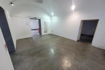 Spațiu comercial, de 170 mp, în Boul Roșu - 8