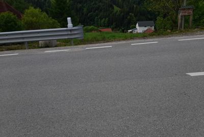 Teren de 1000 mp, în Colibița - 3
