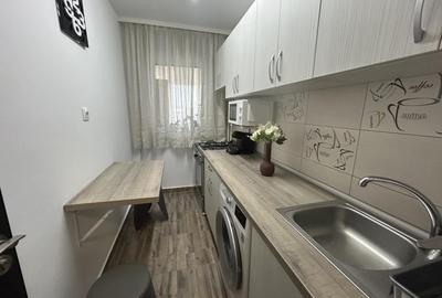 Garsonieră decomandată în Titan - 8