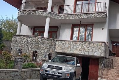 Casă cu 7 camere cu Teren 3500 Mp în Drăgănești - 1