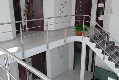 Casă cu 5 camere cu Teren 800 Mp în Bogdan Vodă - 8