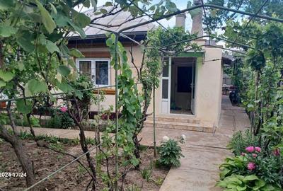 Urziceni, Casa de vanzare cu garaj, str.Regiei, nr.13, teren 568 mp, locuinta 109 mp - 8