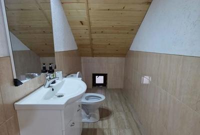 Casă cu 4 camere cu Teren 500 Mp în Central - 9