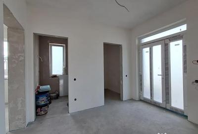 Casă cu 5 camere cu Teren 601 Mp în Central - 6