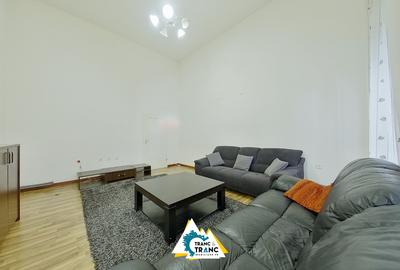 Apartament unic cu 2 camere in Palatul Neumann - 3