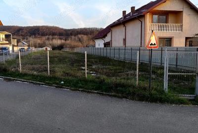 Teren de 400 mp, în Central - 1
