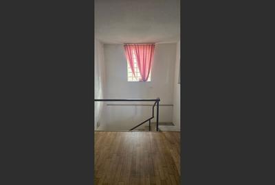 Casă cu 6 camere cu Canalizare în Dumbrăvița - 7