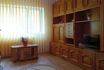 Proprietar, vand apartament 3 camere, conf. 1 decomandat, cart. Dorobanti 2 - 9