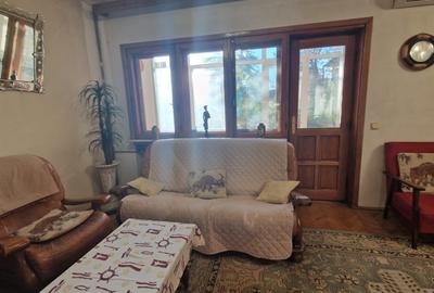 Casa cu 5 camere, 200mp, Centru - 3