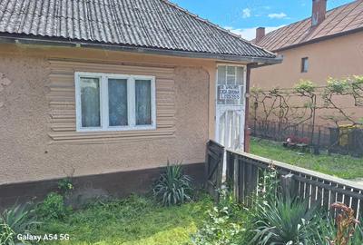 Casă cu 3 camere în Rebrișoara - 4