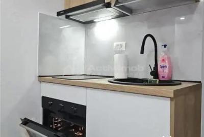 Garsonieră decomandată în Titan - 8