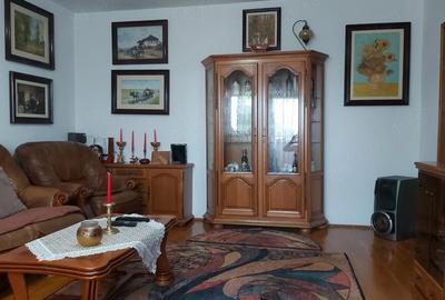 Apartament cu 4 camere decomandat în Sebastian - 4