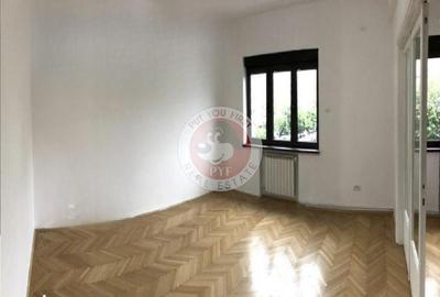 Apartament cu 5 camere semidecomandat în Romană - 8