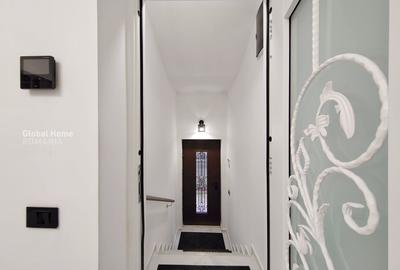 Apartament cu 5 camere decomandat în Romană - 16