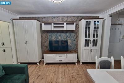 Apartament cu 2 camere semidecomandat, mobilat în Central