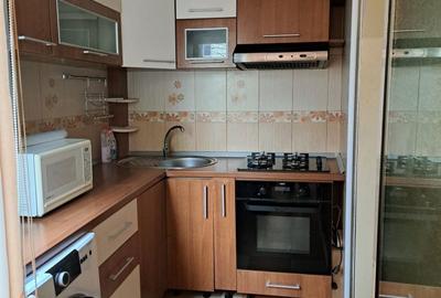 Apartament cu 3 camere decomandat în Alexandru cel Bun - 4