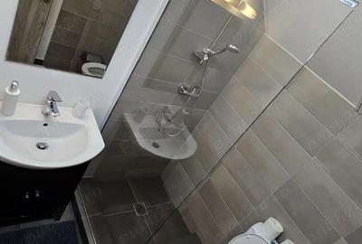 Apartament cu 2 camere decomandat în Central - 1