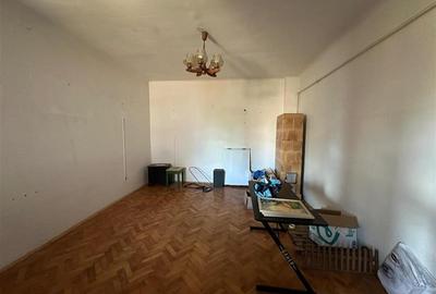 Apartament cu 2 camere decomandat în Gruia - 2