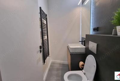 Apartament cu 4 camere în Central - 1