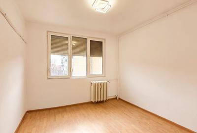 Apartament cu 3 camere decomandat în Prelungirea Ghencea - 6