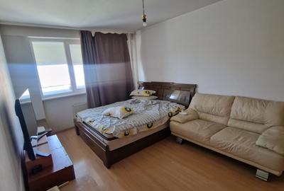 Apartament cu 3 camere decomandat în Colentina - 6