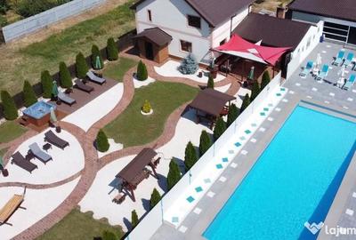Spațiu comercial, de 1,060 mp, în Central - 7