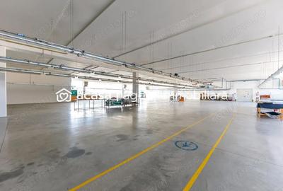 Spațiu comercial, de 2,000 mp, în Nord - 4