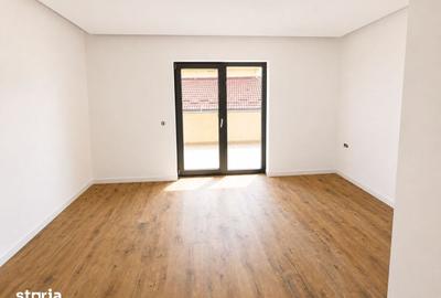 Casă cu 4 camere cu Teren 450 Mp în Podu Roș - 11
