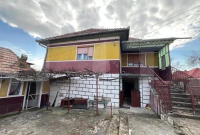 Casă cu 5 camere cu Teren 2100 Mp în Rediu - 3