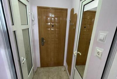 Garsonieră decomandată, mobilată în Radu Negru - 3