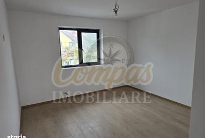 Apartament cu 3 camere în Piatra - 4