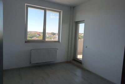 Apartament cu 3 camere decomandat în Ultracentral