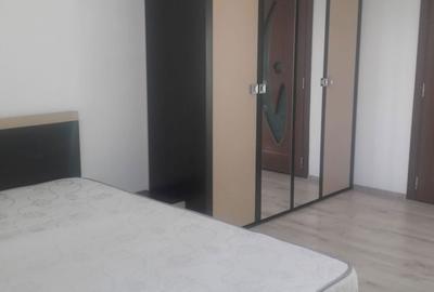 Apartament decomandat în Titan