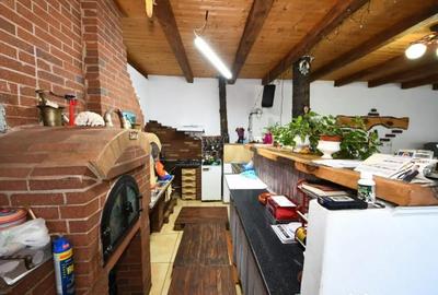 Casă cu 5 camere cu Teren 681 Mp în Bd. Coșbuc - 14