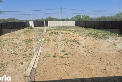 Casă cu 3 camere decomandat cu Teren 950 Mp în Central - 3