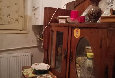 Apartament cu 2 camere decomandat, mobilat în Ultracentral