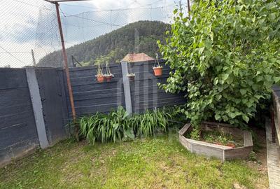 Casă individuală cu 3 camere cu Canalizare în Rășinari - 9