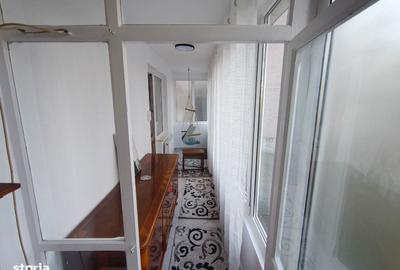 Apartament cu 2 camere decomandat în Cornișa - 6