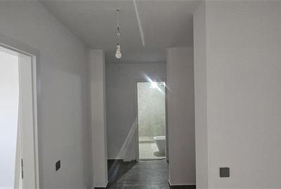 Apartament cu 2 camere decomandat în Titan - 24