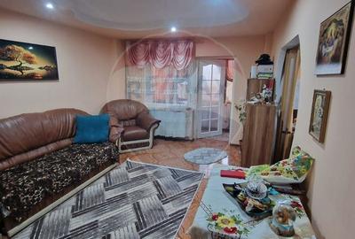 Apartament 3 camere parter cu intrare separata, Buhusi/Bacau - 2