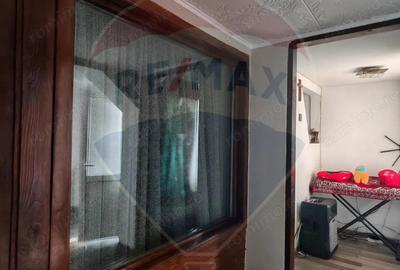 Casa / Vila oportunitate cu 5 camere priveliste frumoasa - 16