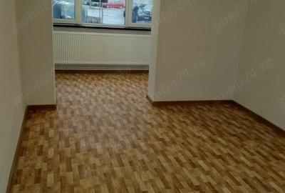 Spațiu comercial, de 60 mp, în Războieni - 1