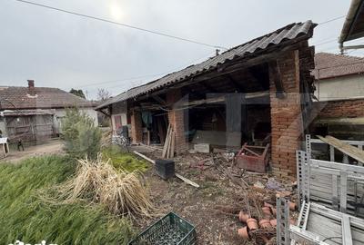 Casă cu 3 camere cu Teren 700 Mp în Central - 10
